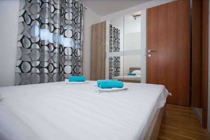 Apartman Mila Kaštela Екстериор снимка