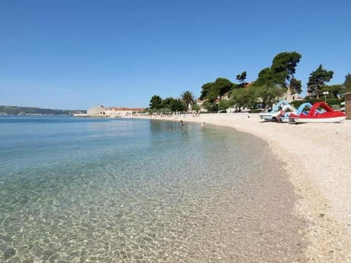 Apartman Mila Kaštela Екстериор снимка